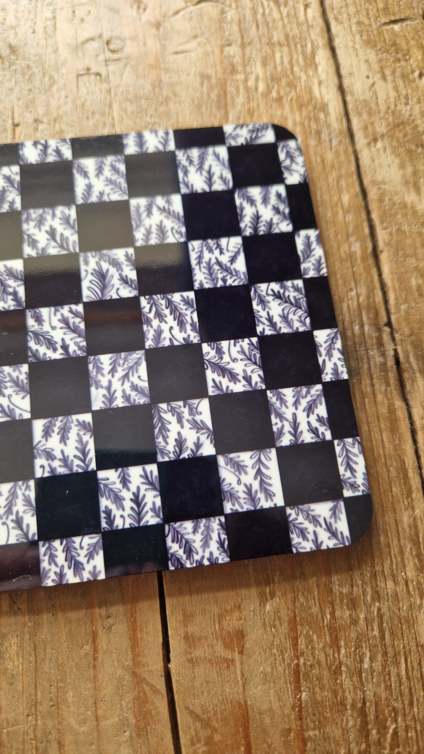 Square Checkered Vine Coaster