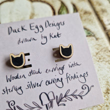 Load image into Gallery viewer, Black Cat Stud Earrings
